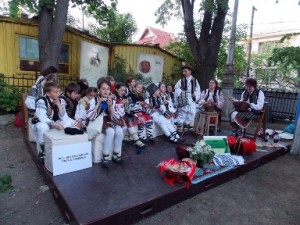 Micii mestesugari din Tinutul zimbrului.jpg