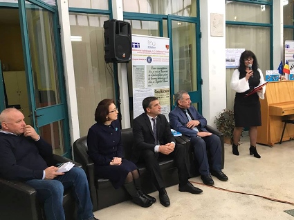 AceastÄ imagine are atributul alt gol; numele fiÈierului este 14-ap216-foto2.jpg